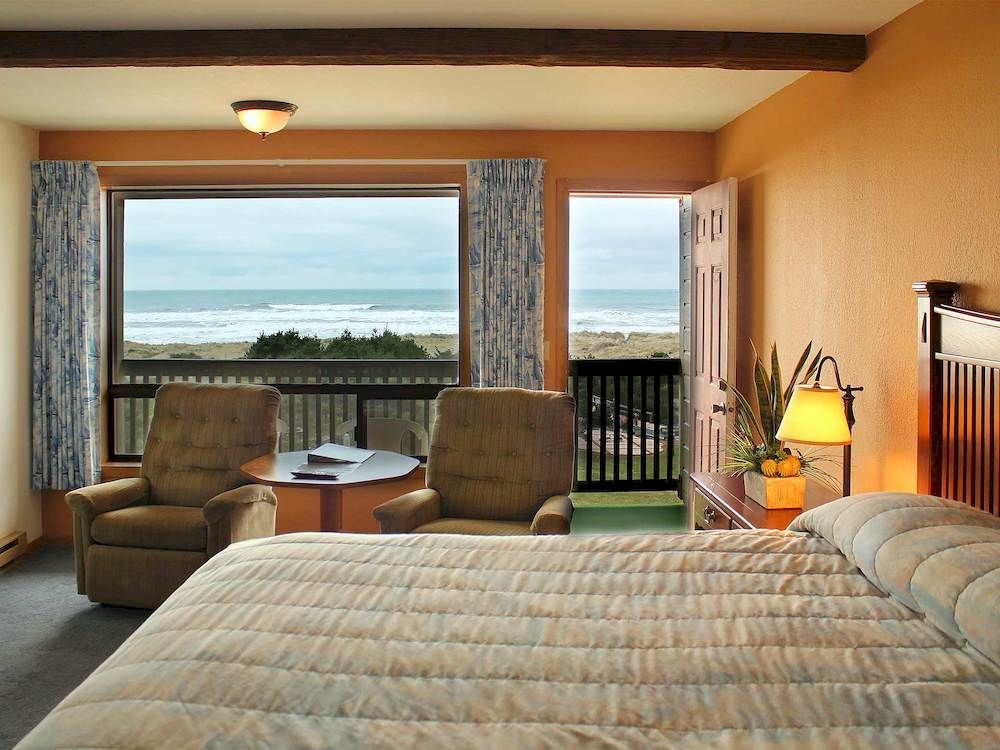 Gold Beach Inn Екстер'єр фото