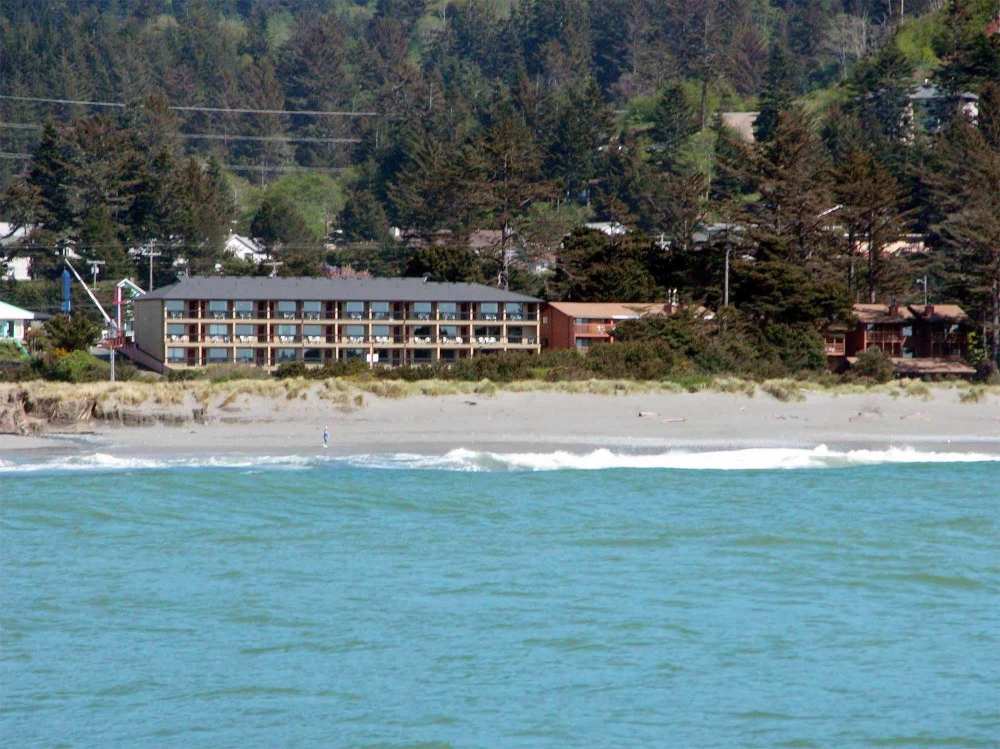 Gold Beach Inn Екстер'єр фото