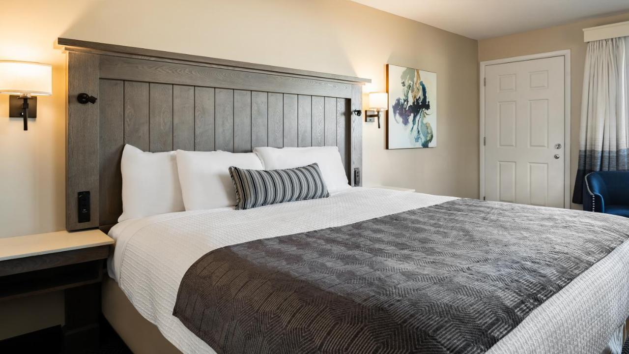 Gold Beach Inn Екстер'єр фото